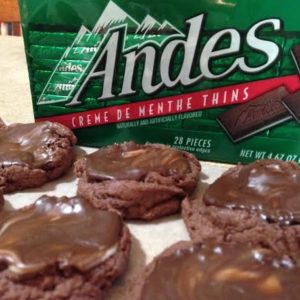 These Andes Mint cookies are really easy to make and great to give away as gifts for the holidays. Share them at a Christmas cookie exchange!
