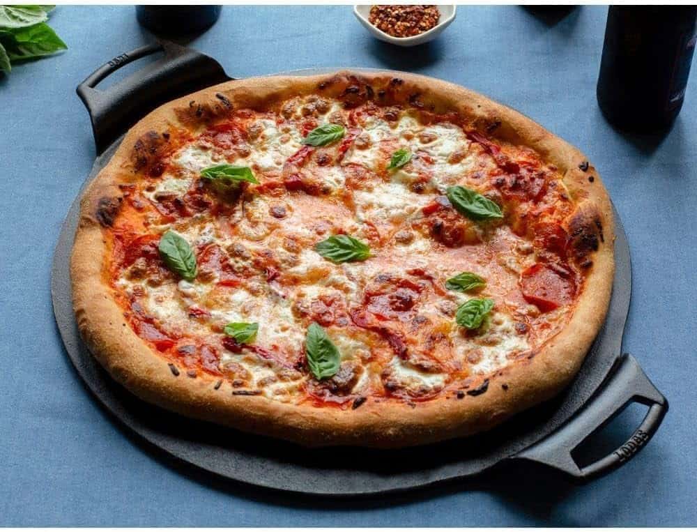 Lodge Cast Iron Pizza Pan, 15 inch