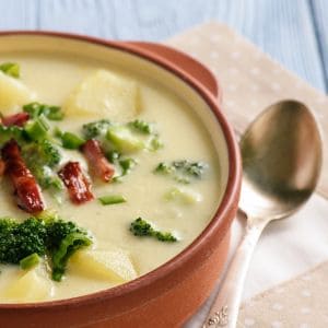 Discover the ultimate comfort food with our broccoli cheese potato soup! Packed with flavor and nutrients, this creamy soup is a delicious way to enjoy your veggies. Perfect for chilly nights and easy to make in just one pot!